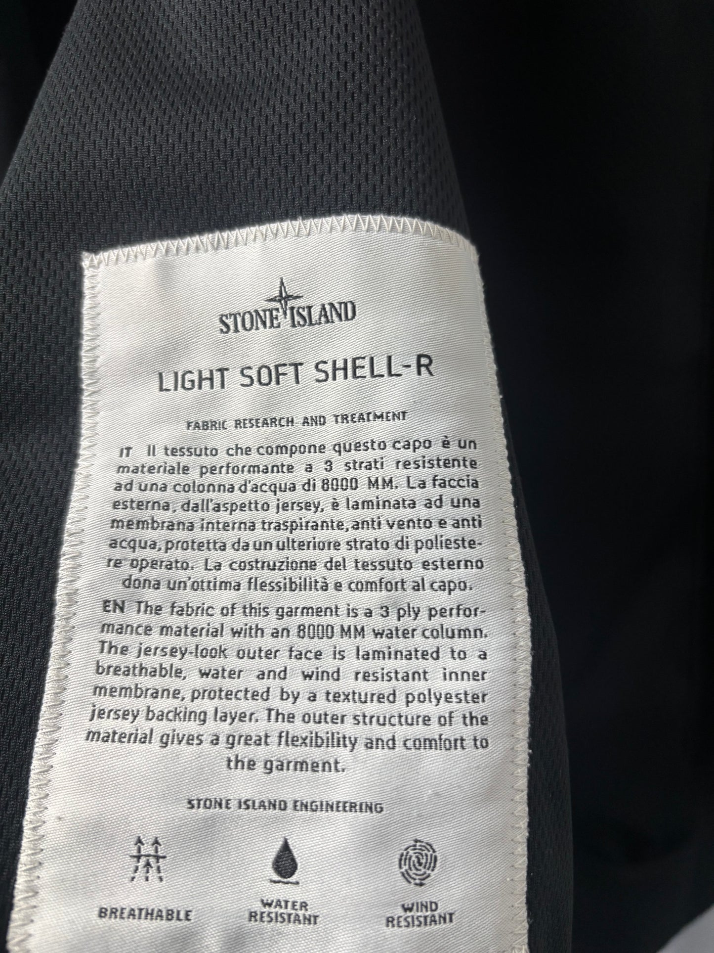 Stone Island 2019 S/S Black Soft Shell-R Jacket - M