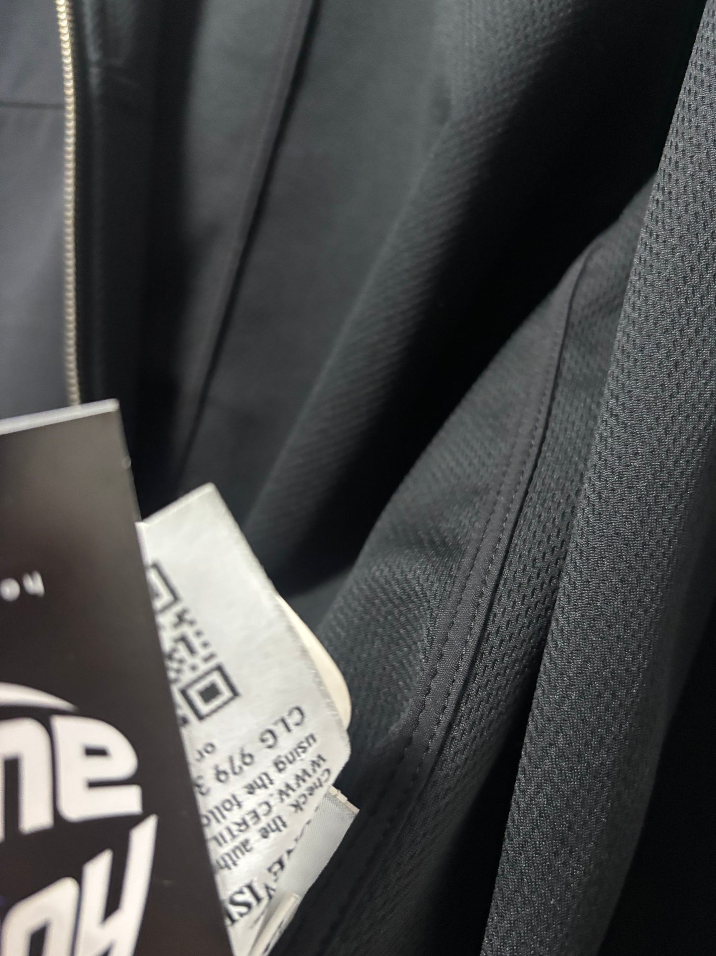 Stone Island 2019 S/S Black Soft Shell-R Jacket - M