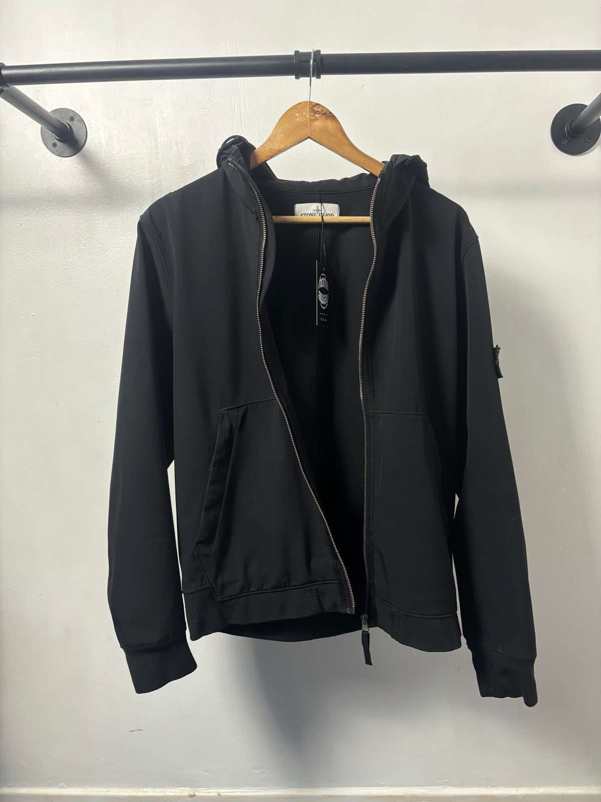 Stone Island 2019 S/S Black Soft Shell-R Jacket - M