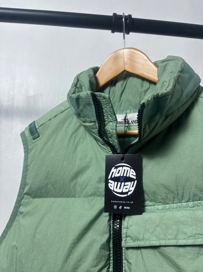 Stone Island 2022 A/W Green Crinkle Reps Down Gilet - M