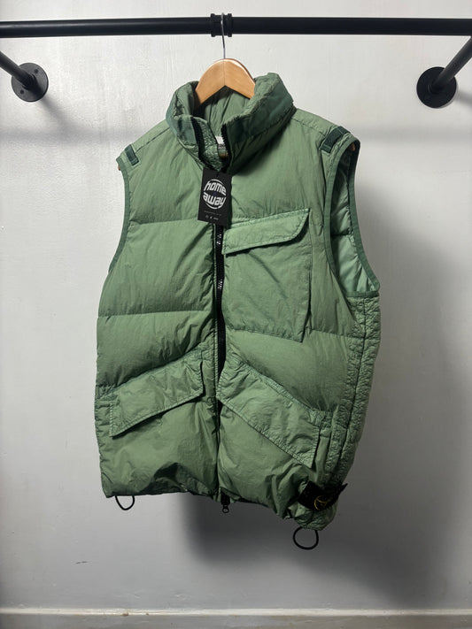 Stone Island 2022 A/W Green Crinkle Reps Down Gilet - M