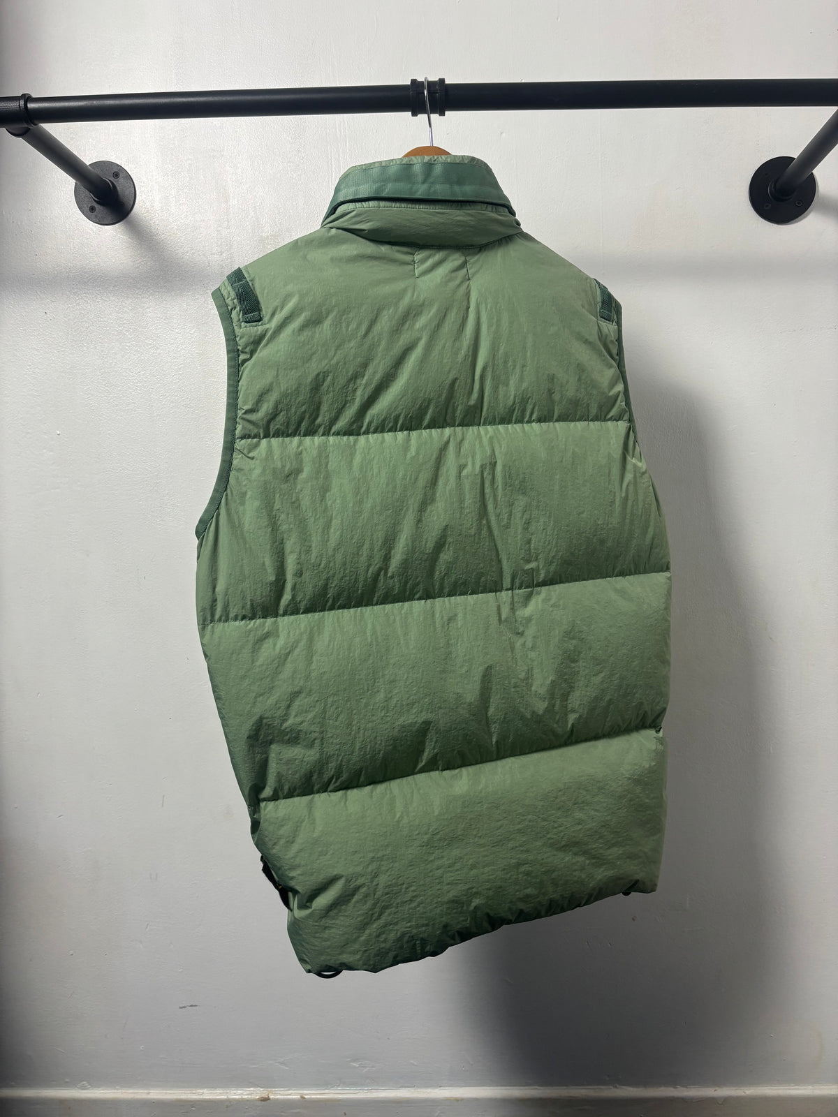 Stone Island 2022 A/W Green Crinkle Reps Down Gilet - M